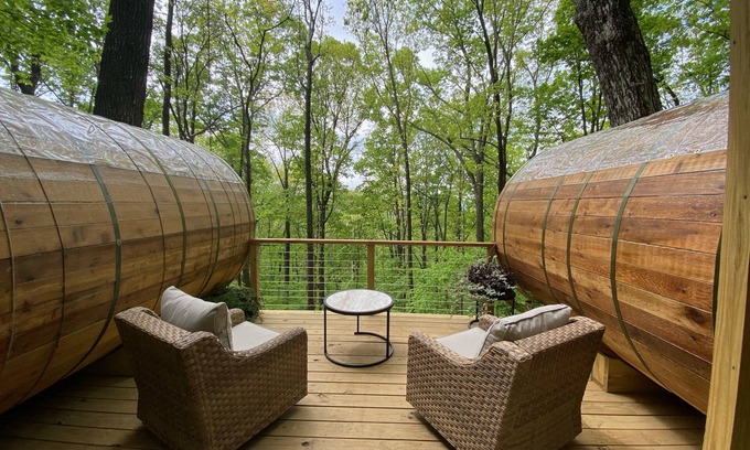 Wildwood Cabin | Family & Pet Friendly Treehouse Glam-Camp with Amazing Views!