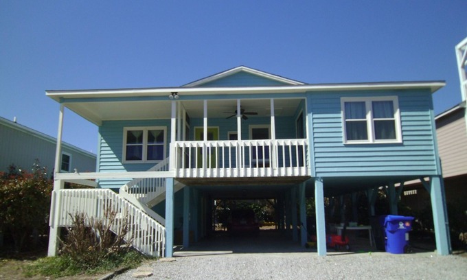 Sunset Beach House | Family & Pet Friendly on the West End of Sunset Beach!