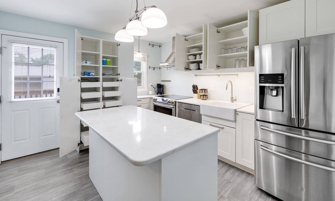 St. Louis House | Family & Pet Getaway, Ideal 4 Longer Stays