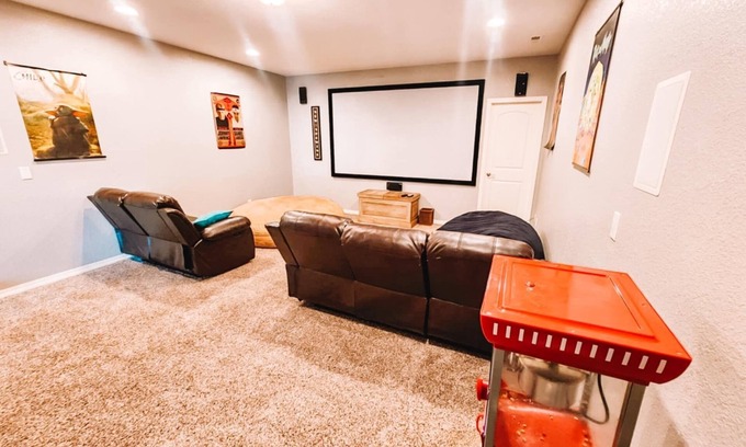 Fountain House | Family Retreat, Hot Tub, Movie Theater, Game Room