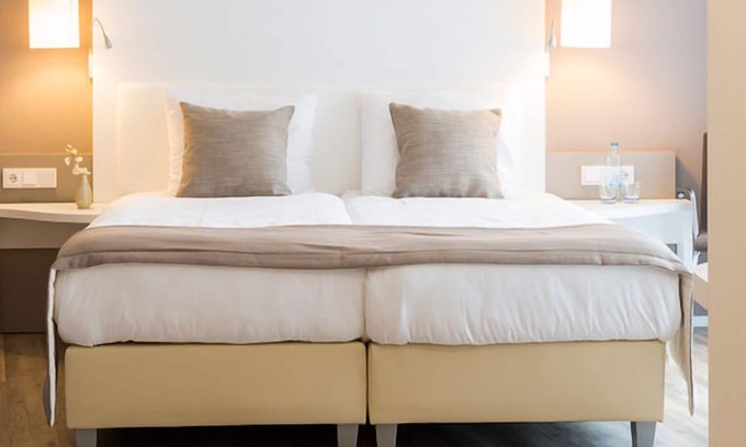 Wageningen Hotel | Family Retreat w/Scenic Views, Onsite Dining | Nature Trails & Wellness Access