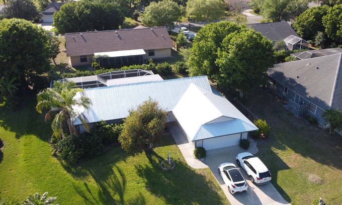 Florida Ridge House | “Family Tides” Furnished Beach House w/HEATED Pool