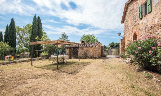 Monteriggioni House | Family Tuscany Home Close Via Francigena, Monteriggioni, Italy