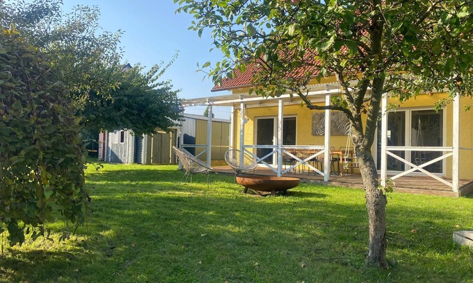 Kempenich House | Family vacation home in the green Eifel near Nürburgring with garden and pool