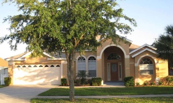 Orange Tree House | Family Vacation Home With Pool and Spa Near Disney and Universal