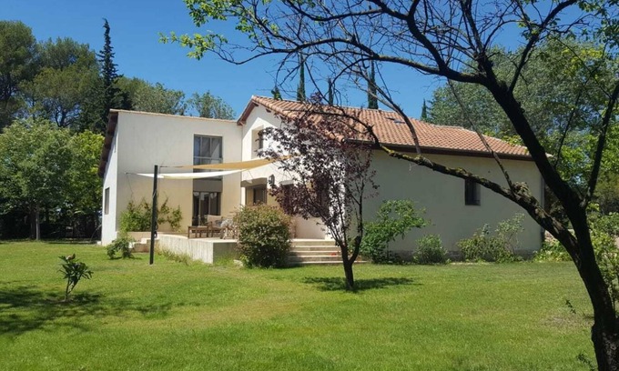 Aix-en-Provence Villa | Family villa Aix en Provence sleeps 9