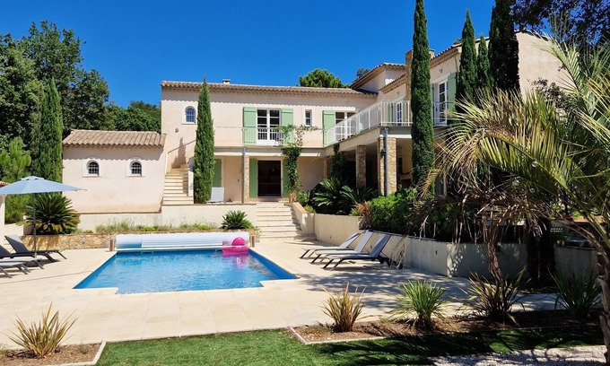 La Garde-Freinet Villa | Family Villa in the Bay of Saint-Tropez