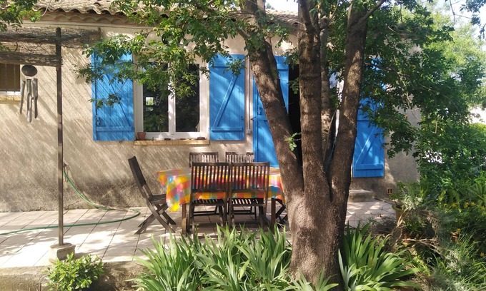 Sommieres Villa | Family villa in a quiet area between the sea and the Cevennes mountains