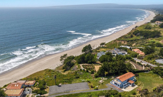 La Selva Beach House | Fantastic 3-bedroom house in La Selva Beach