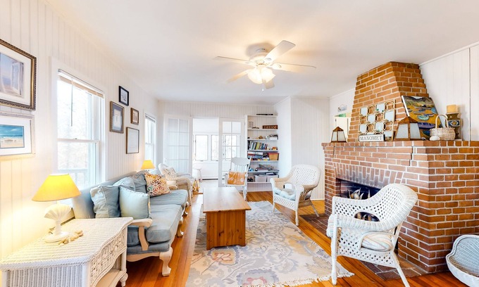 Cedar Bushes House | Fantastic Family-Friendly Gem w/Spacious Deck, Fast WiFi, & Beach Access Nearby
