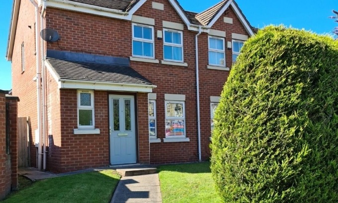 Liverpool House | Fantastically located home by Penny Lane