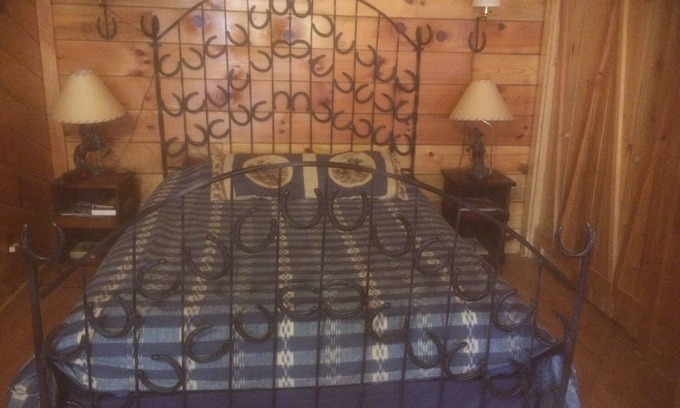 Seymour Resort | Farm Adventure: 100 acres! Fishing, hiking, animals, horses