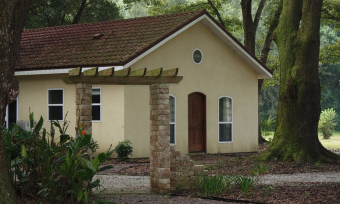 Fairhope House | Farm Stay: Come Stay With Us