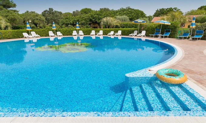 Campiglia Marittima Other | Farmhouse "Il Girasole - Limone" with Shared Pool, Shared Garden & Wi-Fi
