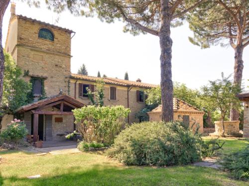 Marsciano House | Farmhouse in Marsciano with Pool and Vineyards