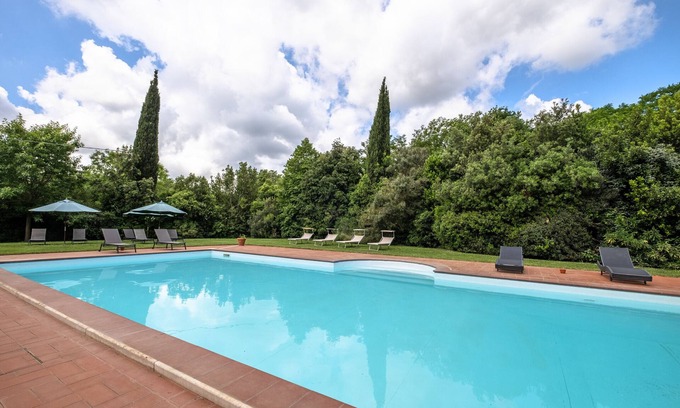 Capalbio Other | Farmhouse 'Rosaspina - Appartamento 4' with Shared Pool, Wi-Fi and Air Conditioning