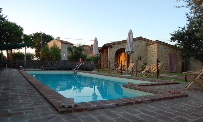 Ranciano Other | Farmhouse surrounded by the countryside of Umbria, panoramic view of Lake Trasimeno