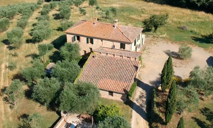 Siena Other | Farmhouse with stunning views, 10m from Siena