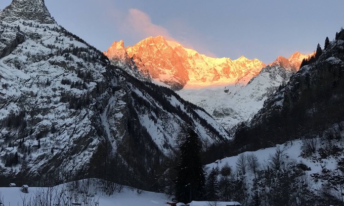 Courmayeur Apartment | Fascinating views of Mont Blanc