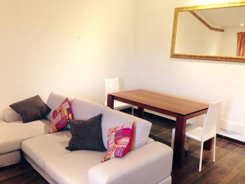 Carmignano Apartment | Fashion House Tuscany ARTIMINO