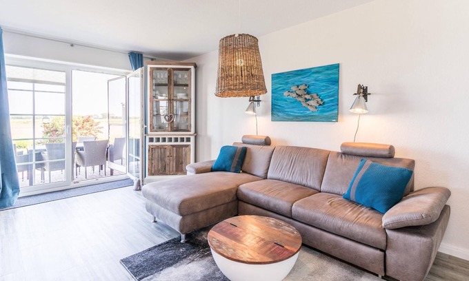Westerdeichstrich Apartment | "Favorite place": Modern, rural vacation apartment with a beautiful terrace