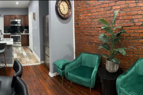 North Philadelphia West House | Feel at home when you’re away