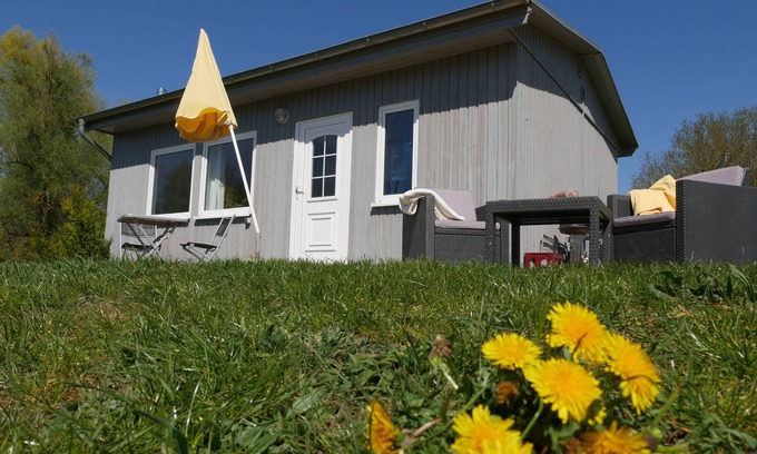 Gerswalde House | Feel-good bungalow with direct lake location