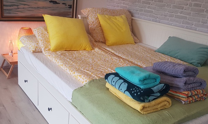 Flensburg Apartment | Feel-good organic accommodation for 1-3 between FL Centrum & Solitüde Strand
