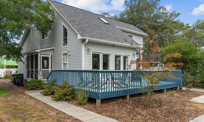 Tranquil Harbour House | Fenced in yard, Short walk to the beach from this spacious home. Dogs welcome!
