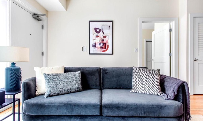 Fenway–Kenmore Apartment | Fenway 2BR w Gym steps from Fenway Park BOS-371