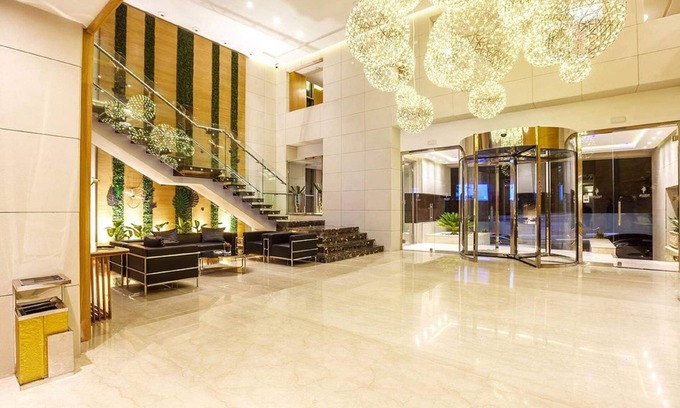 Ben ʼAknoun Hotel | Ferdi Lilly