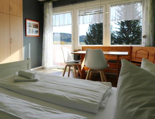 Todtnauberg Apartment | Ferien im Tannenhof Wohnung 1, in der Eltern-Kind-Fachklinik Tannenhof in Todtnauberg