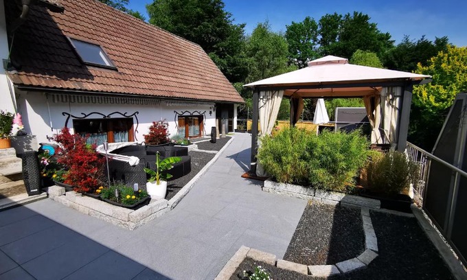 Hunswinkel Apartment | Ferienappartement -Hof Baum