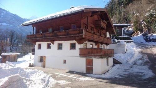 Burgstall Apartment | Ferienchalet Kreuzlauhof MAY-101