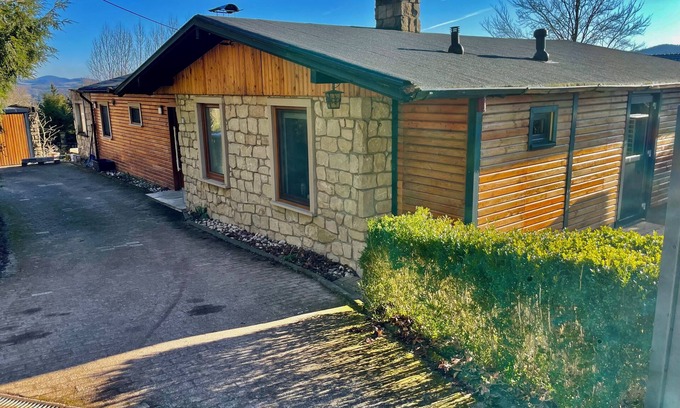 Oberbettingen Ski Chalet | Ferienhaus Eifelgruß Buchbar ab Spätherbst 2024