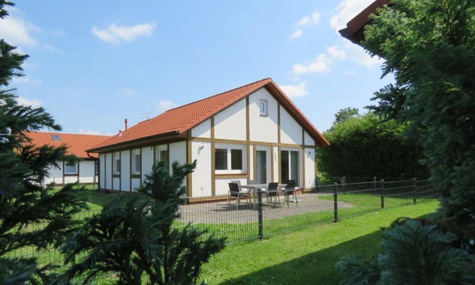 Hollern House | Ferienhaus Fleetblick - Urlaub im Alten Land am Elbstrom