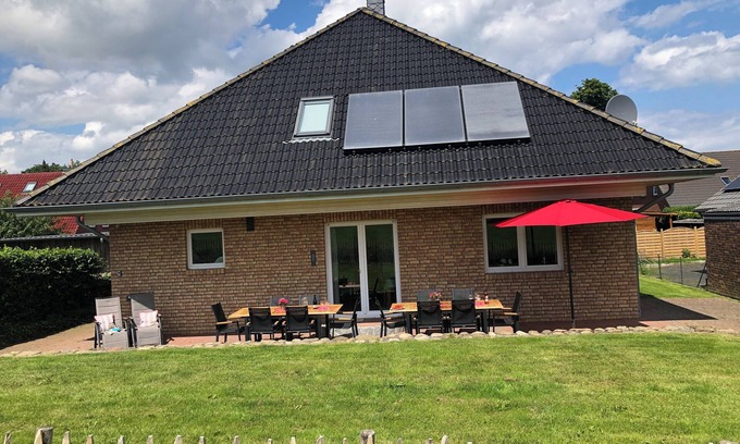 Schoenhagen House | Ferienhaus Godewind , Gemütlich, Großzügig, mit Blick auf die Ostsee