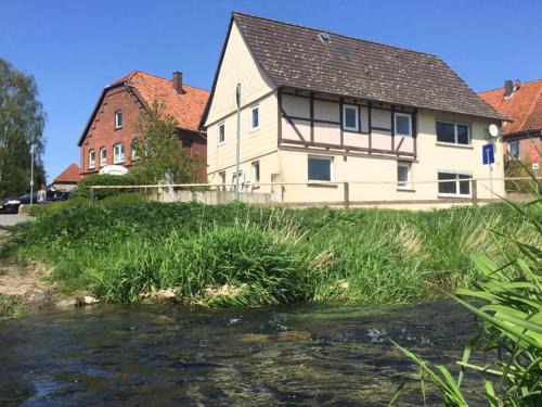 Emmerthal House | Ferienhaus in Amelgatzen mit Terrasse