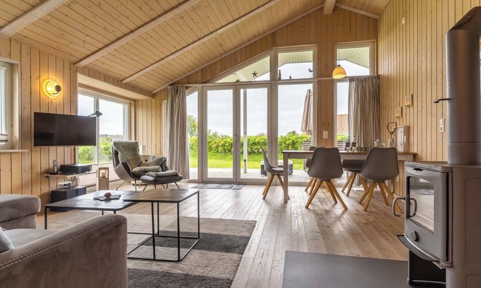 Wesselburenerkoog House | Ferienhaus mit Strandkorb, Kaminofen, Whirlpool und Sauna
