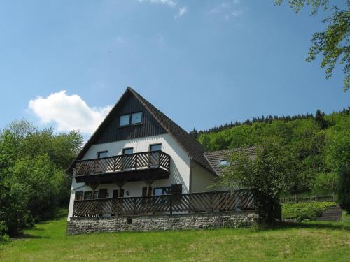 Duedinghausen House | Ferienhaus mit Weitblick bei Medebach