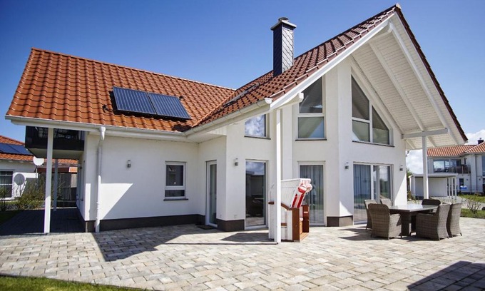 Trent House | Ferienhaus Pfingstrose Haus - Kamin, Terrasse, Garten