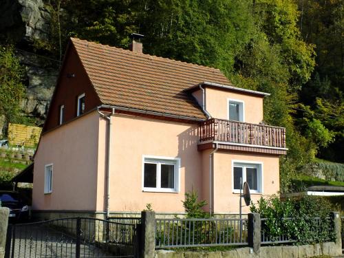 Schmilka House | Ferienhaus StrandHaus