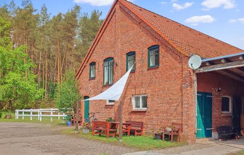Dobbertin Apartment | Ferienhof Dobbin