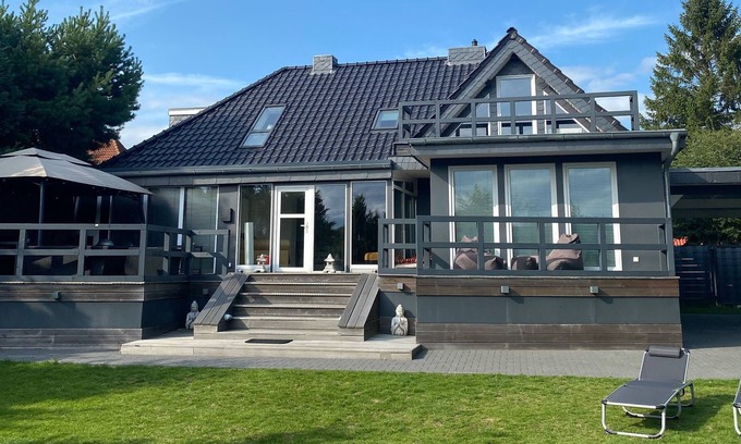 Ponitz am See Villa | Ferienvilla Pönitz am See für bis zu 12 Personen