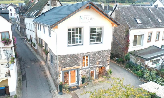 Ernst Apartment | Ferienweingut Niessner