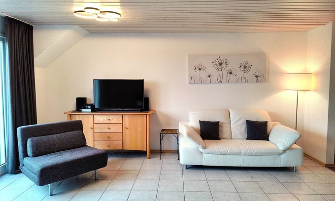 Hoyren Apartment | Ferienwohnung 3 mit ca. 100 qm, 2 Schlafräume, für maximal 4 Personen