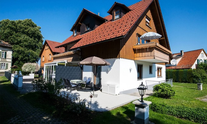 Nonnenhorn Apartment | Ferienwohnung 1, 37qm mit 1 Schlafzimmer und Balkon für max. 4 Personen