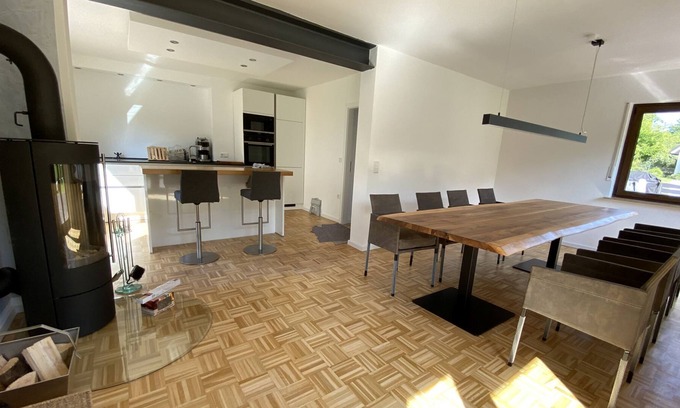 Meschede Apartment | Ferienwohnung, 200 qm, 4 Schlafzimmer, Max. 8 Personen