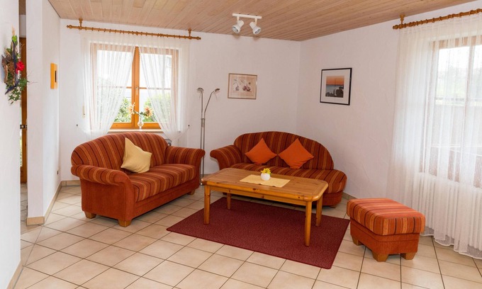 Kressbronn Apartment | Ferienwohnung 3 mit ca. 75qm, 2 Schlafzimmer für max. 5 Personen