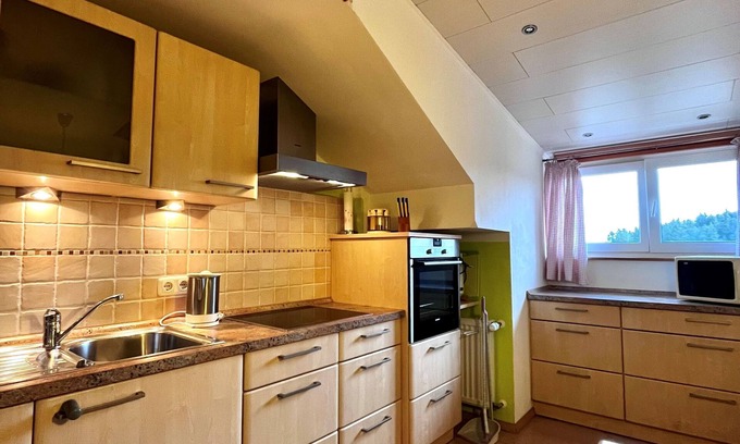 Rimsting Apartment | Ferienwohnung 90 qm, 2 Schlafzimmer, Balkon